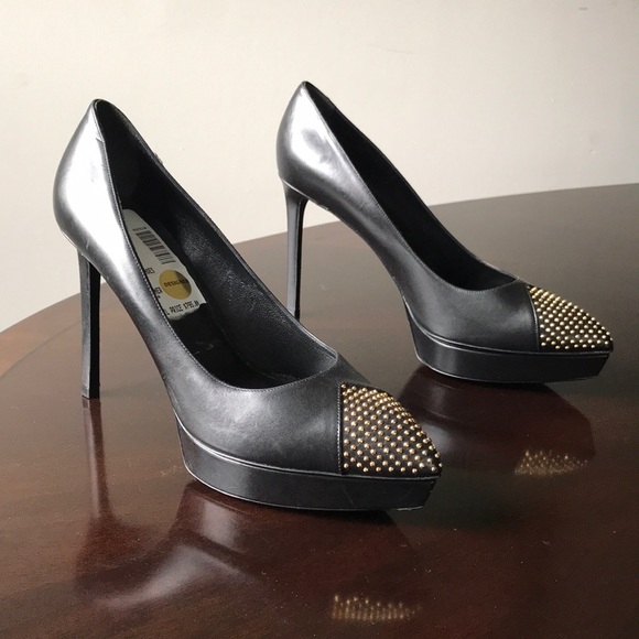 Saint Laurent Paris 10M Studded Pointed Toe Pumps - Picture 3 of 8